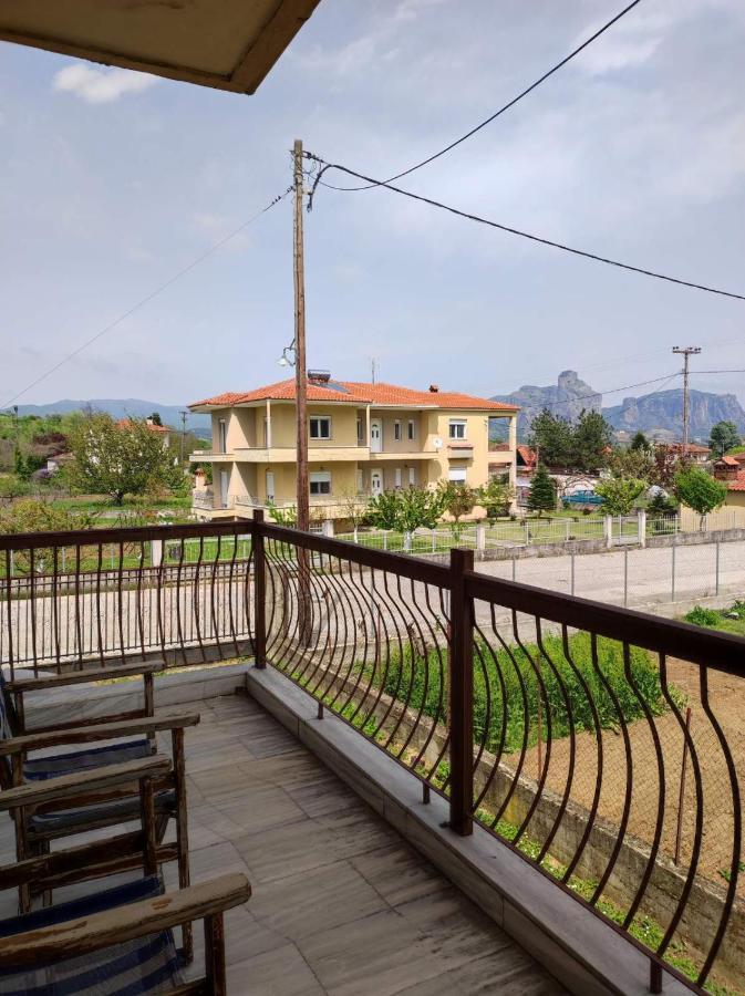 With A View Of Meteora Apartment Diava Exterior foto